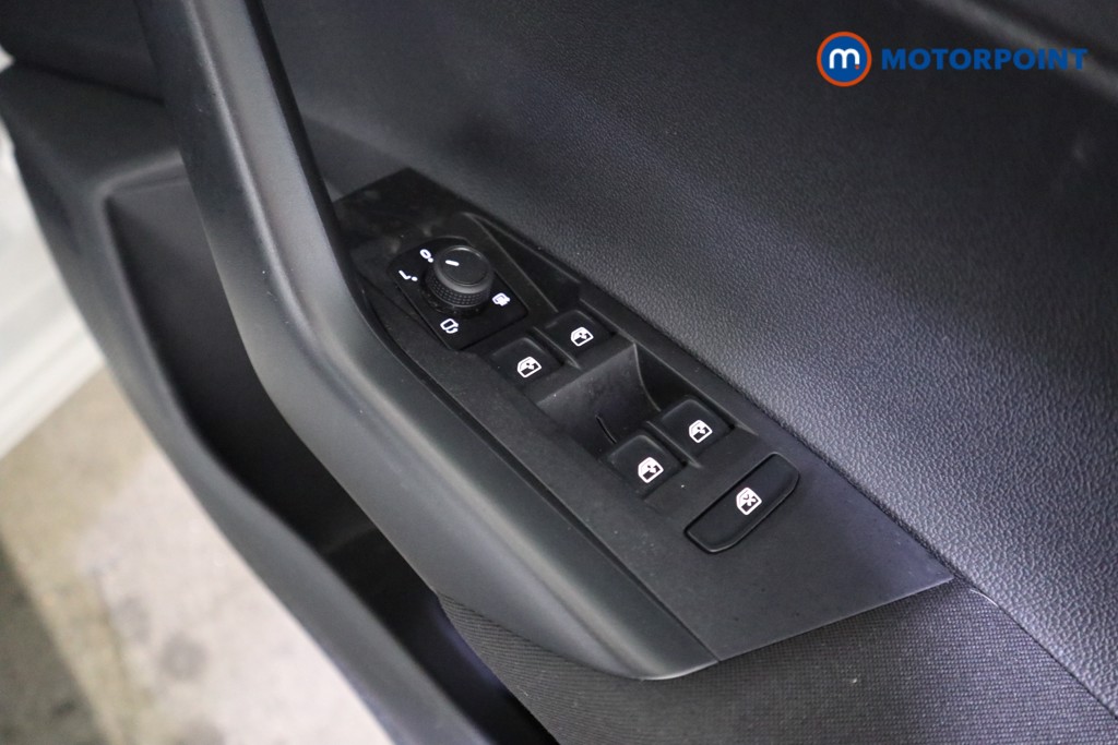 Volkswagen Polo Life Manual Petrol Hatchback - Stock Number (1637072) - 15th supplementary image