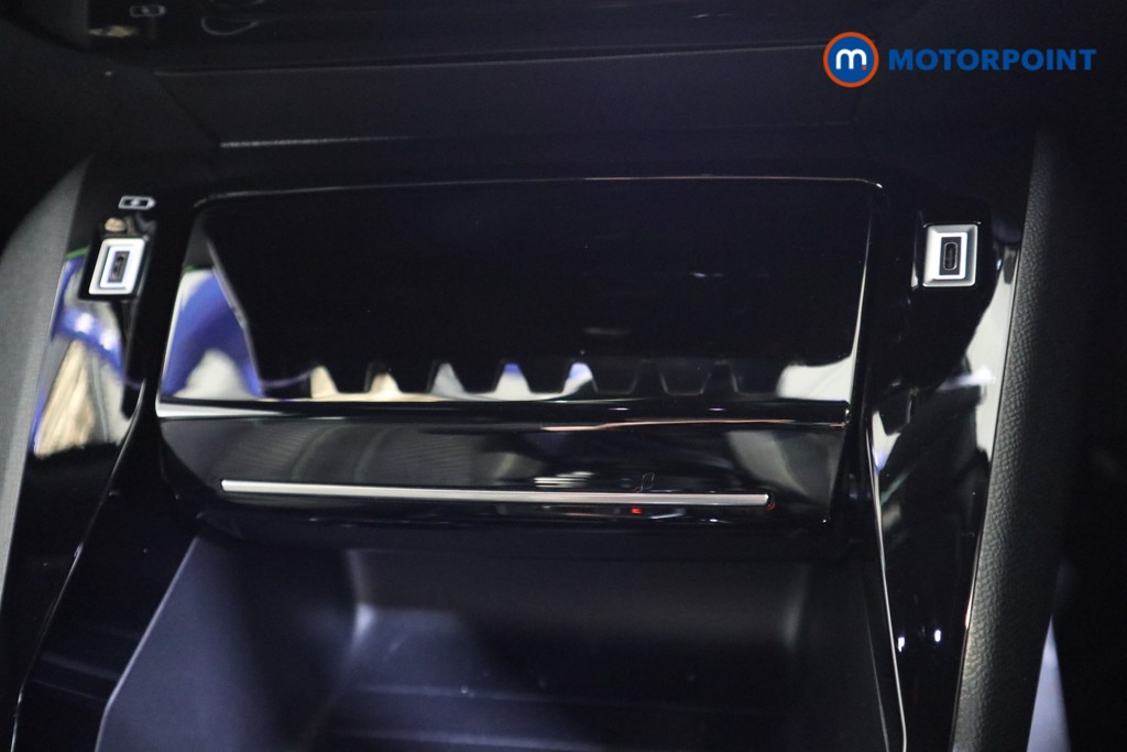 Peugeot 2008 GT Automatic Petrol SUV - Stock Number (1637075) - 10th supplementary image