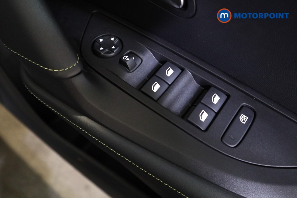 Peugeot 2008 GT Automatic Petrol SUV - Stock Number (1637075) - 14th supplementary image