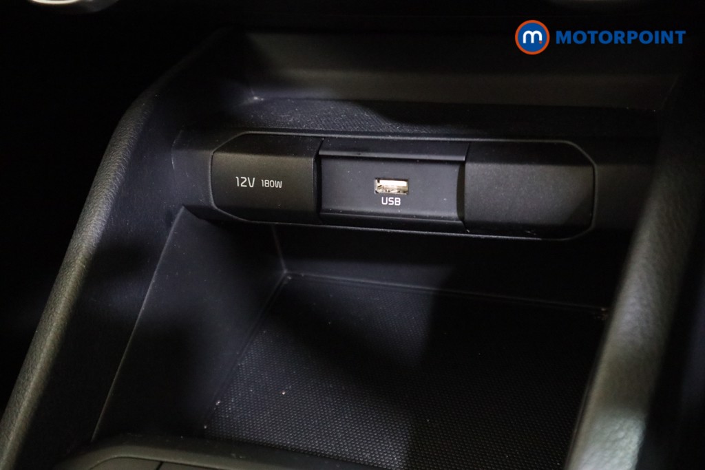 KIA Stonic 2 Manual Petrol SUV - Stock Number (1637154) - 8th supplementary image