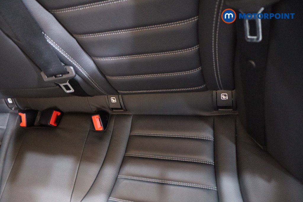 Mercedes-Benz C Class Amg Line Edition Automatic Petrol Saloon - Stock Number (1637190) - 27th supplementary image