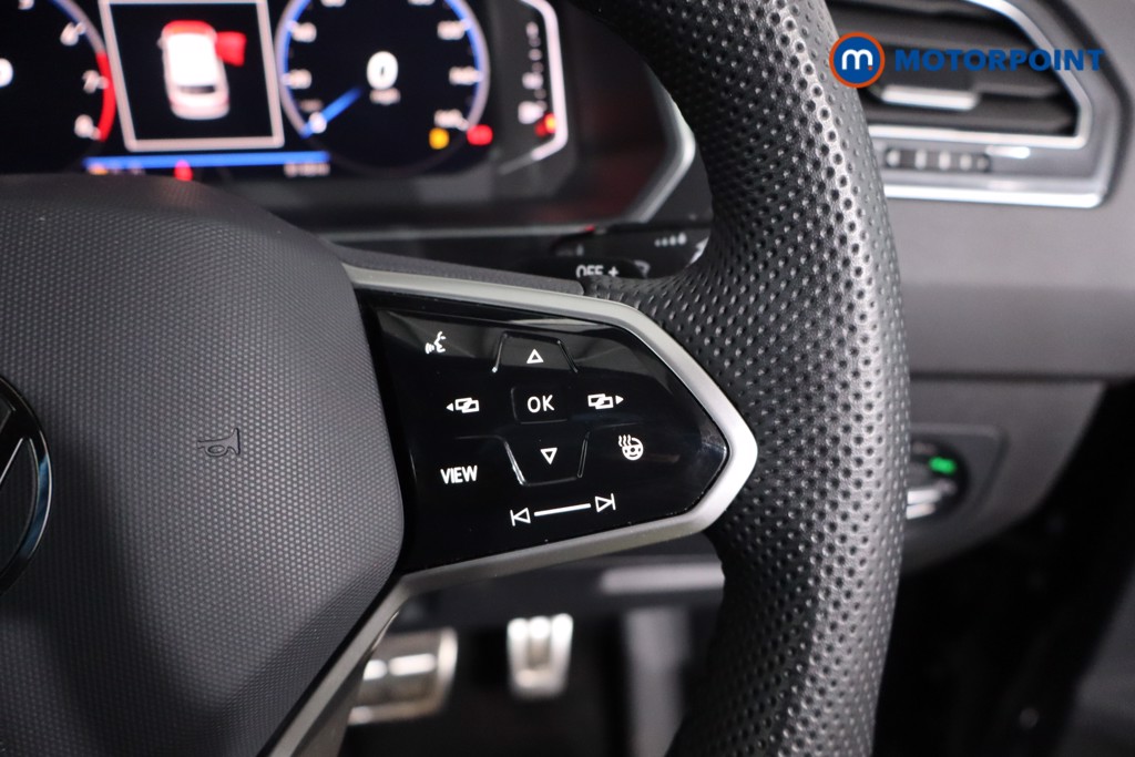 Volkswagen Tiguan R-Line Edition Automatic Petrol SUV - Stock Number (1637506) - 8th supplementary image