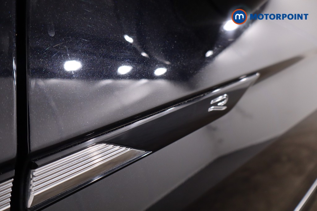 Volkswagen Tiguan R-Line Edition Automatic Petrol SUV - Stock Number (1637506) - 32nd supplementary image