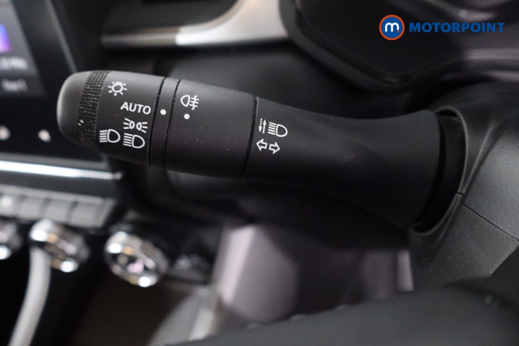 Renault Captur Techno Automatic Petrol-Electric Hybrid SUV - Stock Number (1637533) - 14th supplementary image