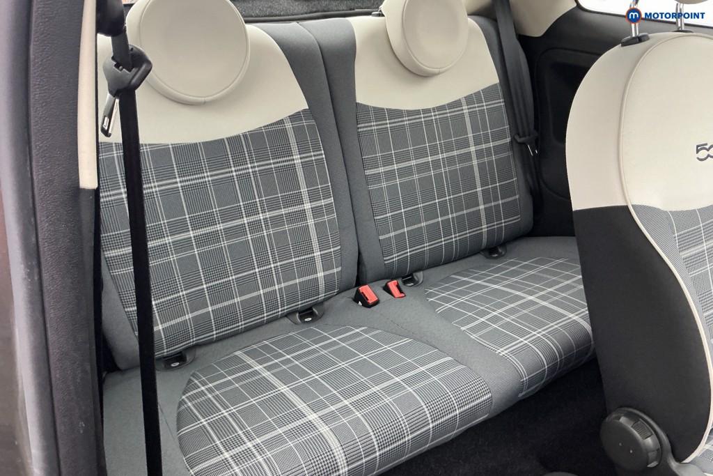 Fiat 500 Lounge Manual Petrol Hatchback - Stock Number (1637605) - 4th supplementary image