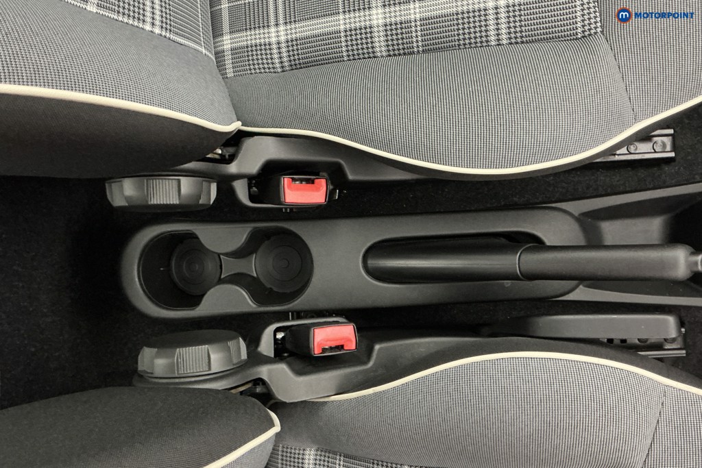 Fiat 500 Lounge Manual Petrol Hatchback - Stock Number (1637605) - 13th supplementary image