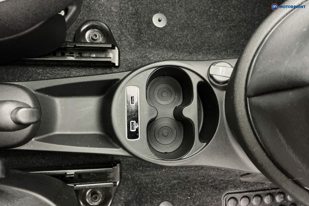 Fiat 500 Lounge Manual Petrol Hatchback - Stock Number (1637605) - 14th supplementary image