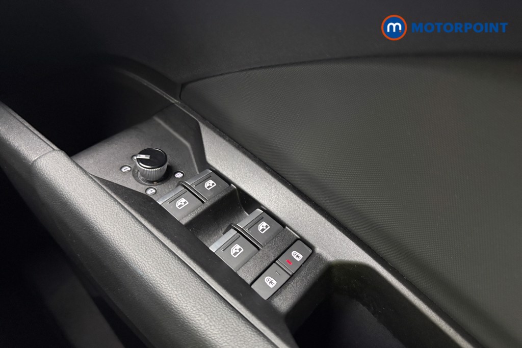 Audi Q4 S Line Automatic Electric SUV - Stock Number (1638128) - 17th supplementary image