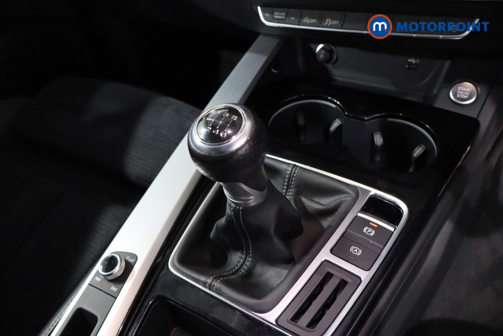 Audi A4 S Line Manual Petrol Saloon - Stock Number (1638208) - 21st supplementary image