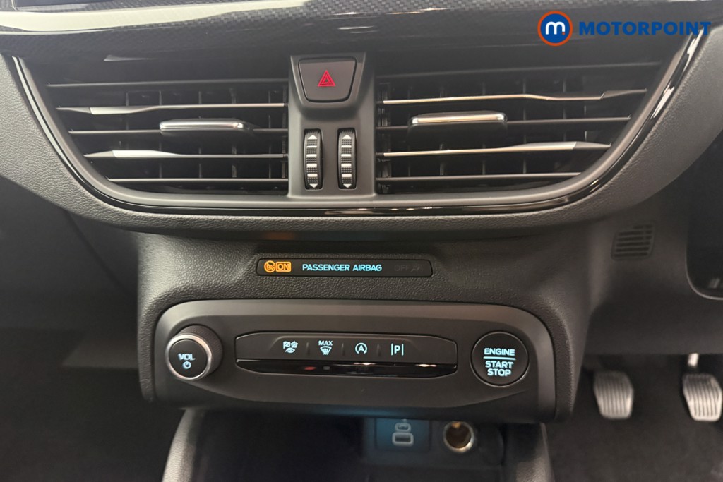 Ford Focus St-Line Edition Manual Petrol Hatchback - Stock Number (1638324) - 3rd supplementary image