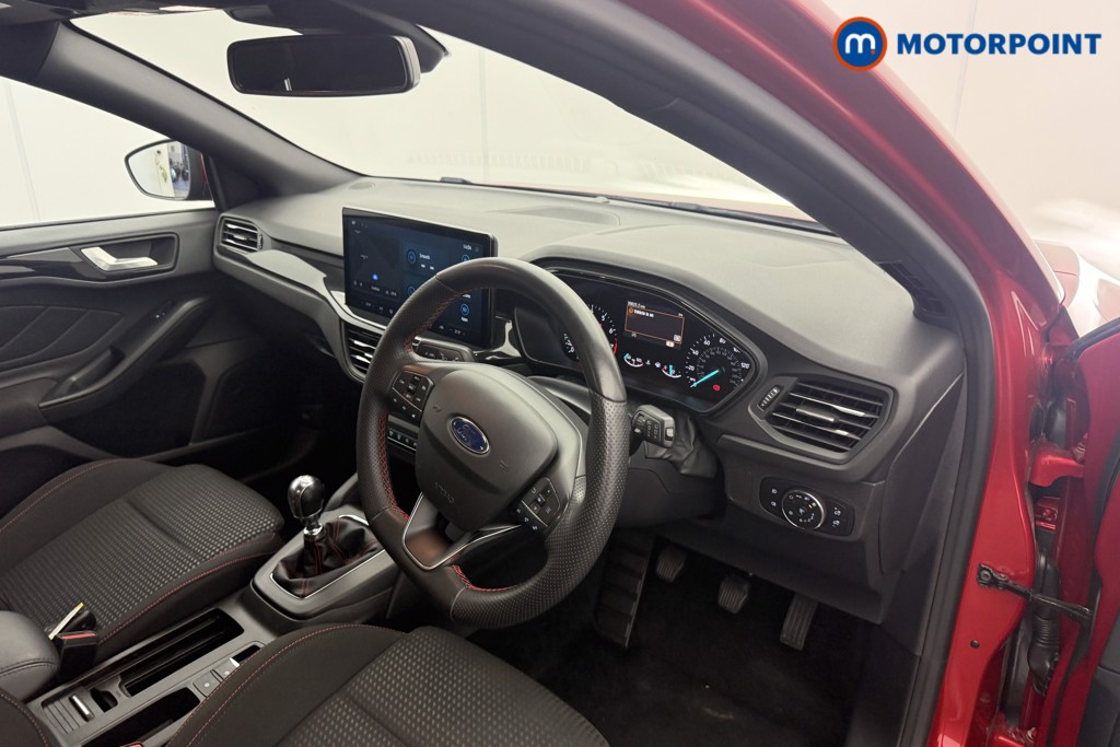 Ford Focus St-Line Edition Manual Petrol Hatchback - Stock Number (1638324) - 1st supplementary image