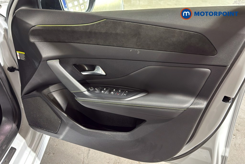 Peugeot 308 GT Automatic Petrol Estate - Stock Number (1638344) - 19th supplementary image