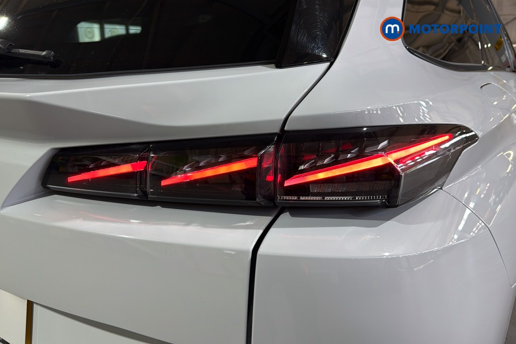 Peugeot 308 GT Automatic Petrol Estate - Stock Number (1638344) - 38th supplementary image