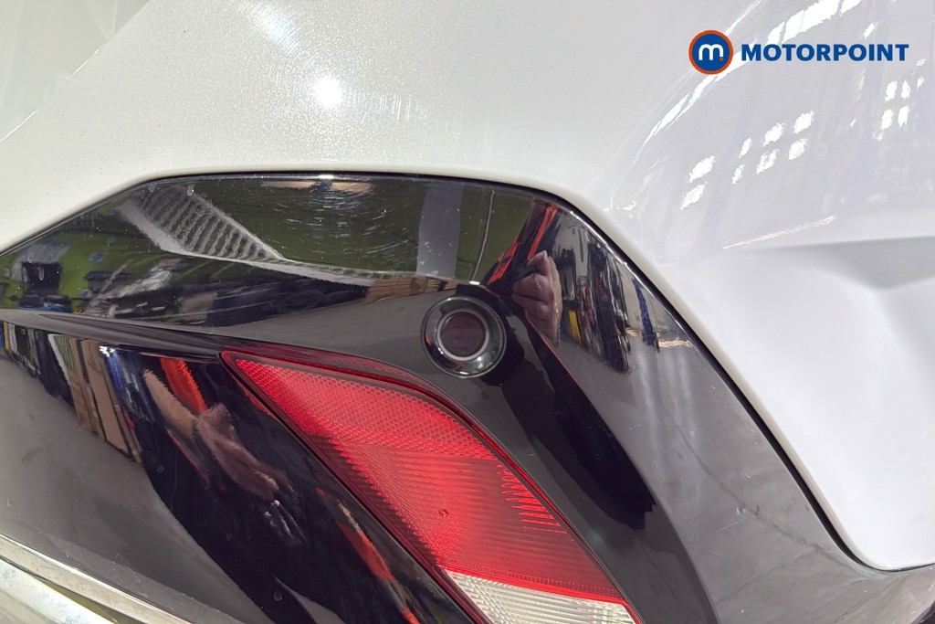 Peugeot 308 GT Automatic Petrol Estate - Stock Number (1638344) - 40th supplementary image