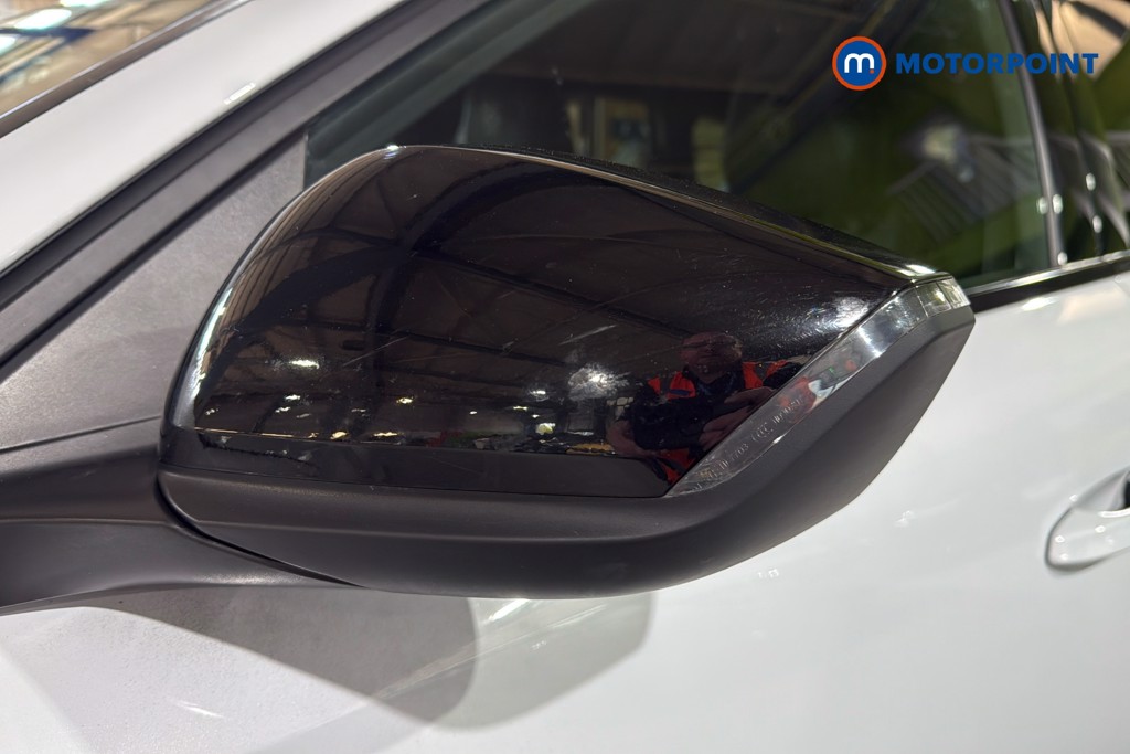 Peugeot 308 GT Automatic Petrol Estate - Stock Number (1638344) - 43rd supplementary image