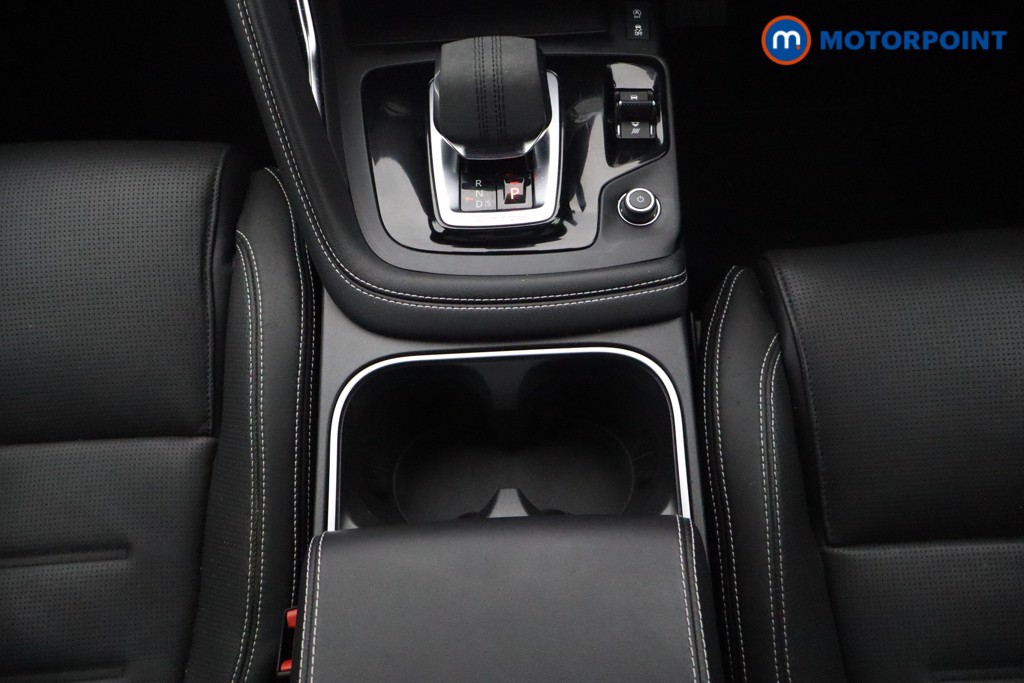 Jaguar E-Pace R-Dynamic Hse Black Automatic Petrol Plug-In Hybrid SUV - Stock Number (1638385) - 6th supplementary image