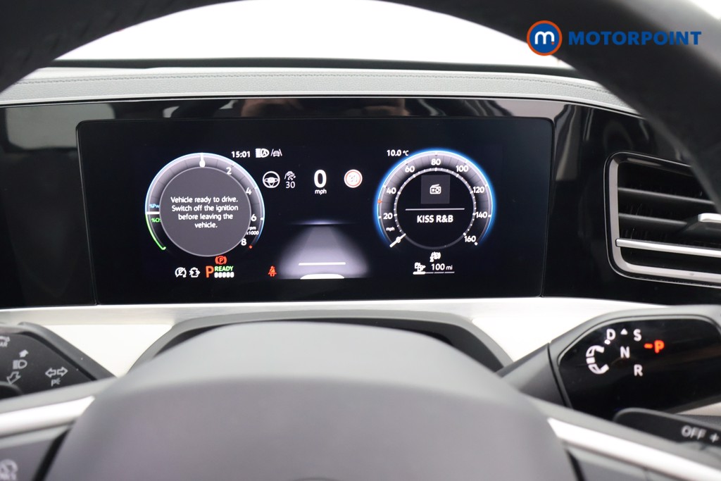 Volkswagen Passat Life Automatic Petrol Plug-In Hybrid Estate - Stock Number (1638774) - 4th supplementary image