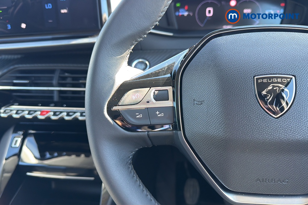 Peugeot 208 Allure Manual Petrol Hatchback - Stock Number (1638809) - 4th supplementary image