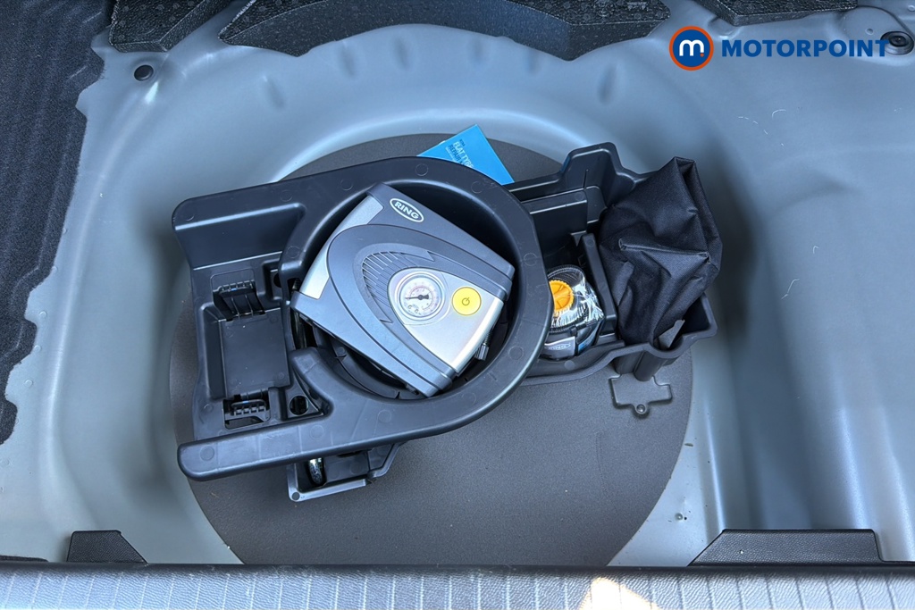 Peugeot 208 Allure Manual Petrol Hatchback - Stock Number (1638809) - 33rd supplementary image