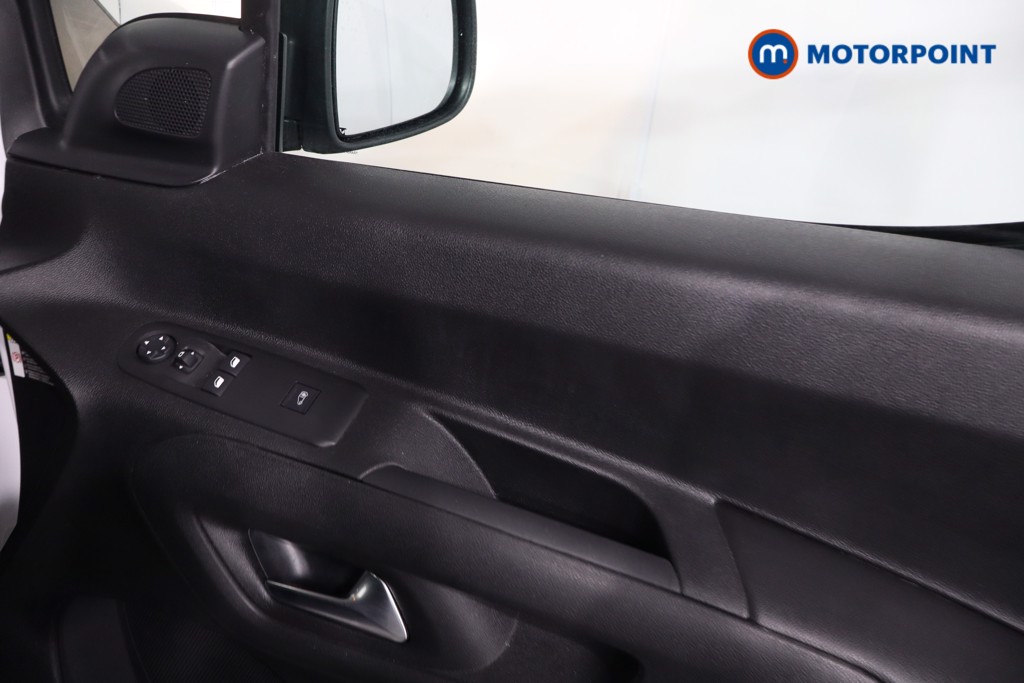 Peugeot Partner Professional Plus Manual Diesel Panel Van - Stock Number (1627395) - 24th supplementary image