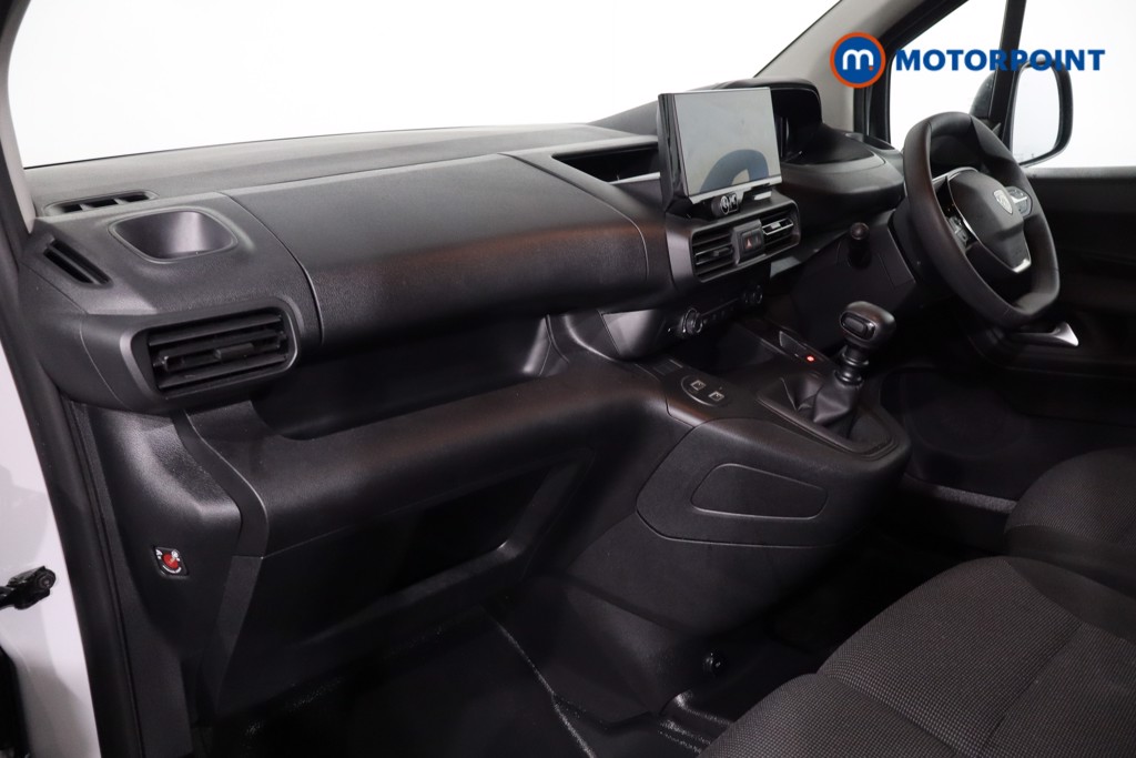 Peugeot Partner Professional Plus Manual Diesel Panel Van - Stock Number (1627395) - 25th supplementary image
