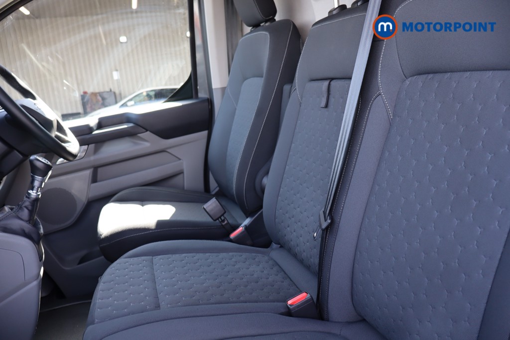 Ford Transit Custom Limited Manual Diesel Panel Van - Stock Number (1634890) - 3rd supplementary image