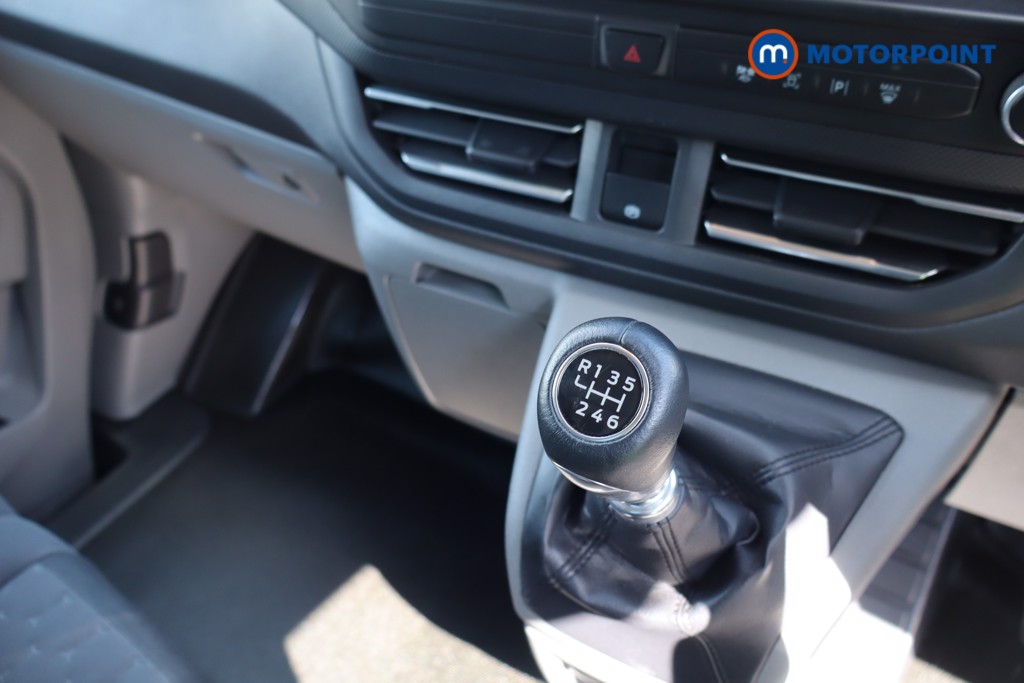 Ford Transit Custom Limited Manual Diesel Panel Van - Stock Number (1634890) - 19th supplementary image