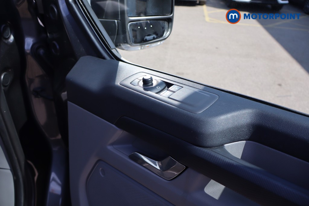 Ford Transit Custom Limited Manual Diesel Panel Van - Stock Number (1634890) - 23rd supplementary image