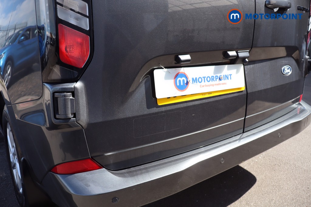 Ford Transit Custom Limited Manual Diesel Panel Van - Stock Number (1634890) - 33rd supplementary image