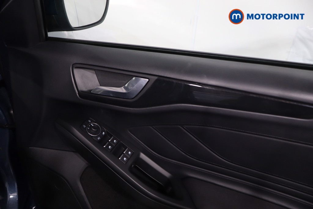 Ford Focus St-Line Edition Manual Petrol Hatchback - Stock Number (1636287) - 26th supplementary image
