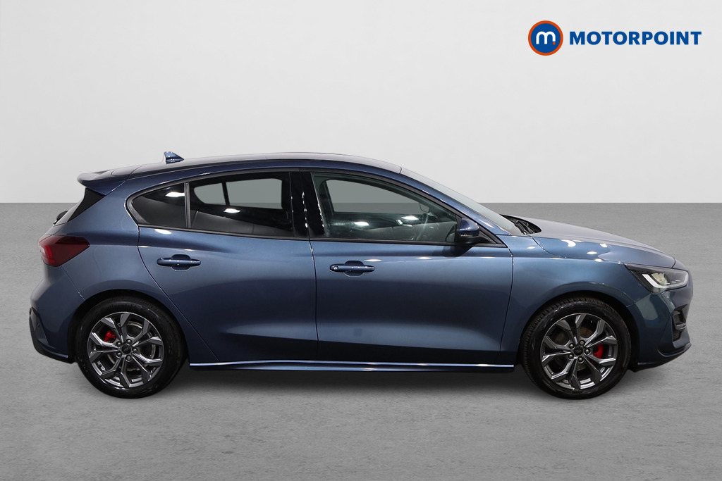 Ford Focus St-Line Edition Manual Petrol Hatchback - Stock Number (1636287) - Drivers side