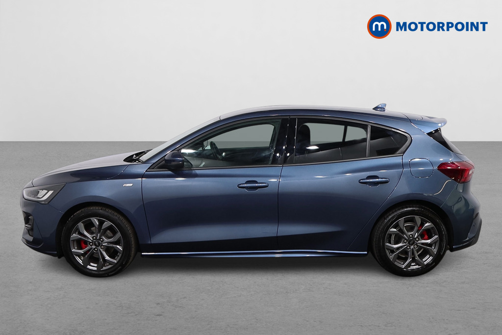 Ford Focus St-Line Edition Manual Petrol Hatchback - Stock Number (1636287) - Passenger side