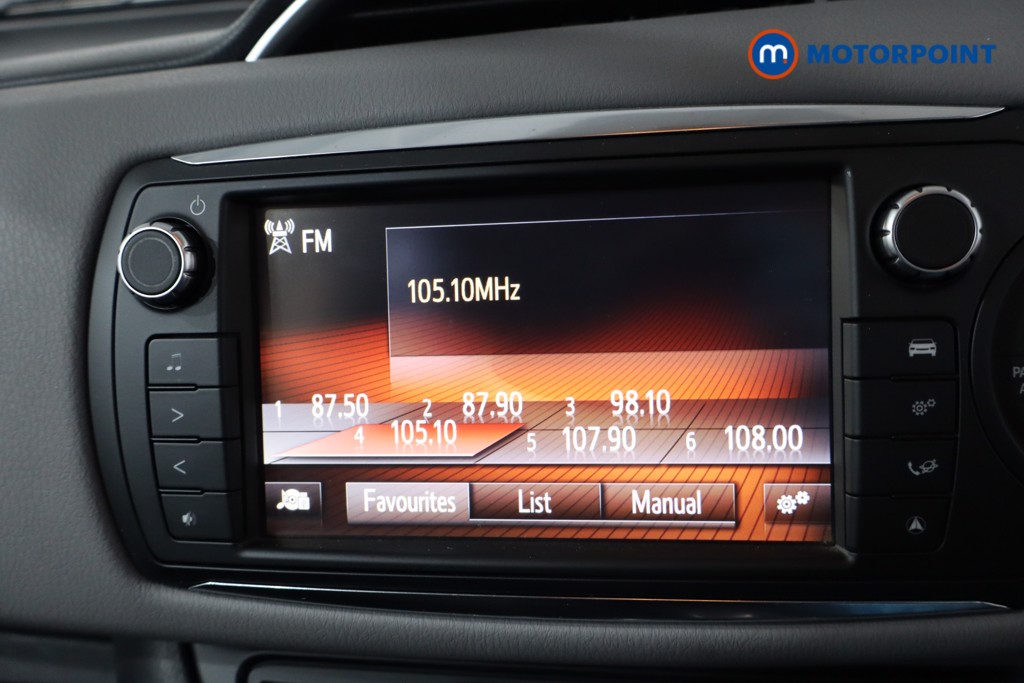 Toyota Yaris Icon Automatic Petrol Hatchback - Stock Number (1636565) - 2nd supplementary image