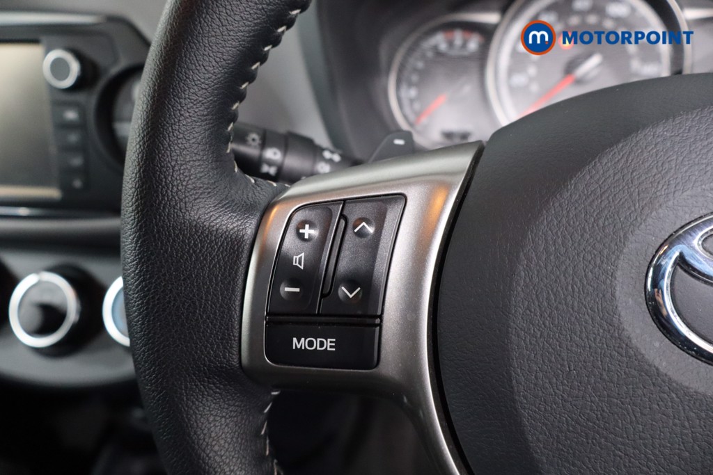 Toyota Yaris Icon Automatic Petrol Hatchback - Stock Number (1636565) - 7th supplementary image