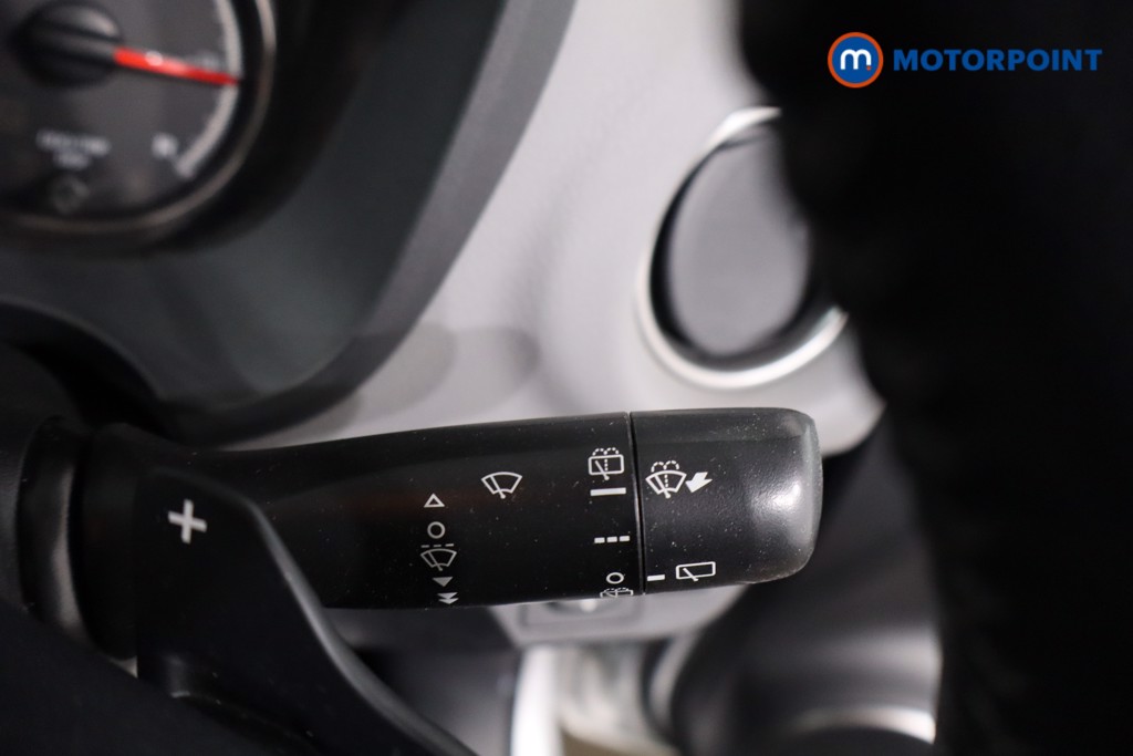 Toyota Yaris Icon Automatic Petrol Hatchback - Stock Number (1636565) - 16th supplementary image
