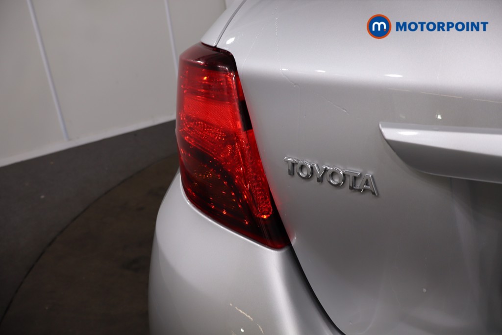 Toyota Yaris Icon Automatic Petrol Hatchback - Stock Number (1636565) - 33rd supplementary image