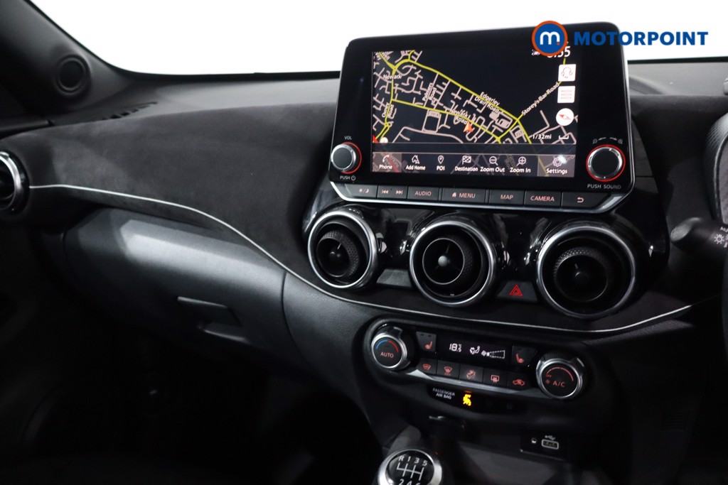 Nissan Juke Tekna-Plus Manual Petrol SUV - Stock Number (1636585) - 18th supplementary image