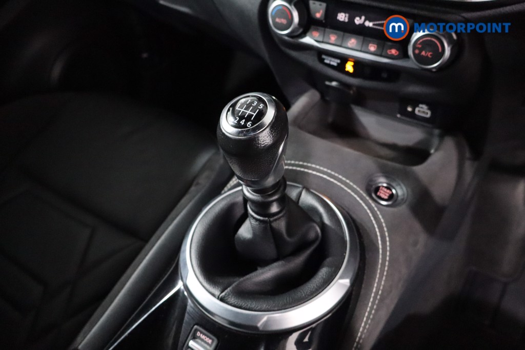 Nissan Juke Tekna-Plus Manual Petrol SUV - Stock Number (1636585) - 21st supplementary image