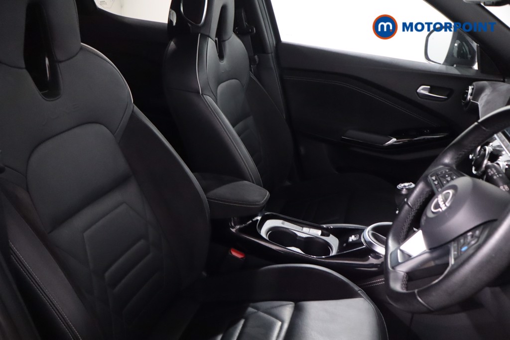 Nissan Juke Tekna-Plus Manual Petrol SUV - Stock Number (1636585) - 23rd supplementary image