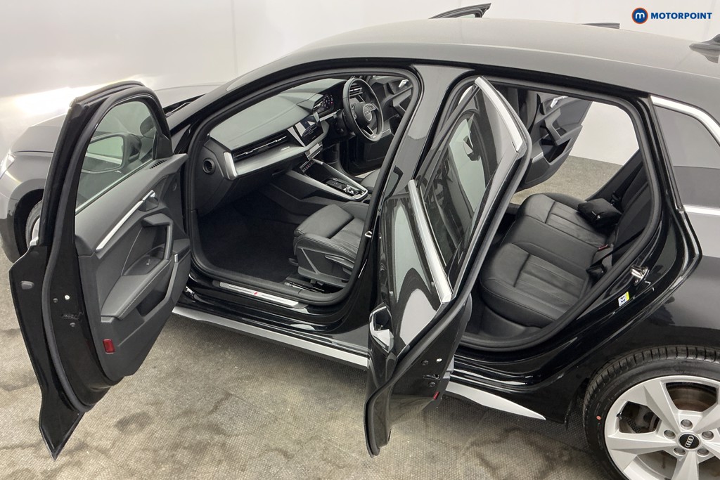 Audi A3 S Line Automatic Petrol Hatchback - Stock Number (1636634) - 5th supplementary image