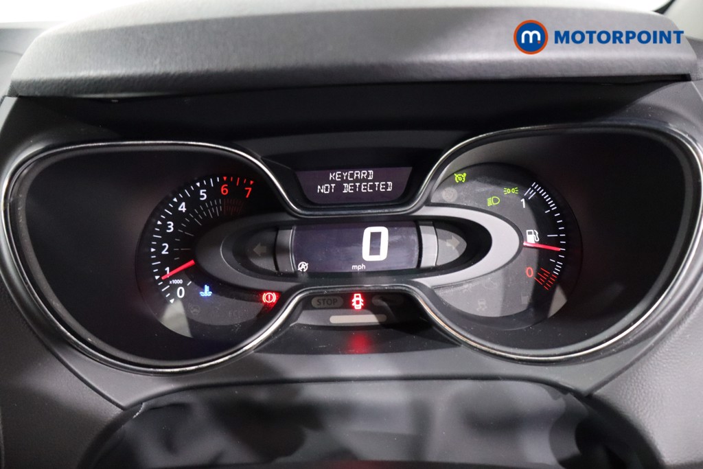 Renault Captur Iconic Manual Petrol SUV - Stock Number (1636689) - 14th supplementary image