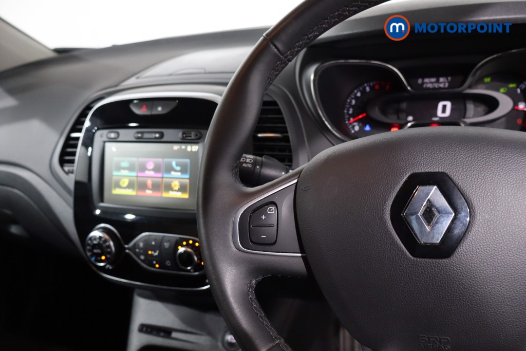 Renault Captur Iconic Manual Petrol SUV - Stock Number (1636689) - 20th supplementary image