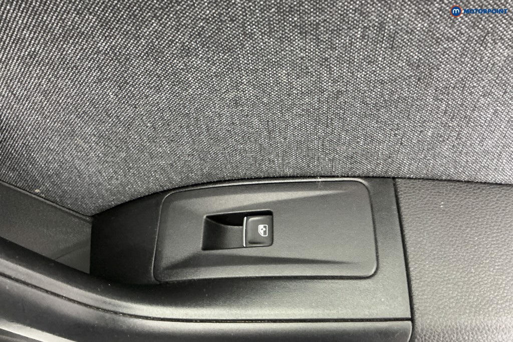 Seat Ateca Se Technology Manual Petrol SUV - Stock Number (1637393) - 27th supplementary image