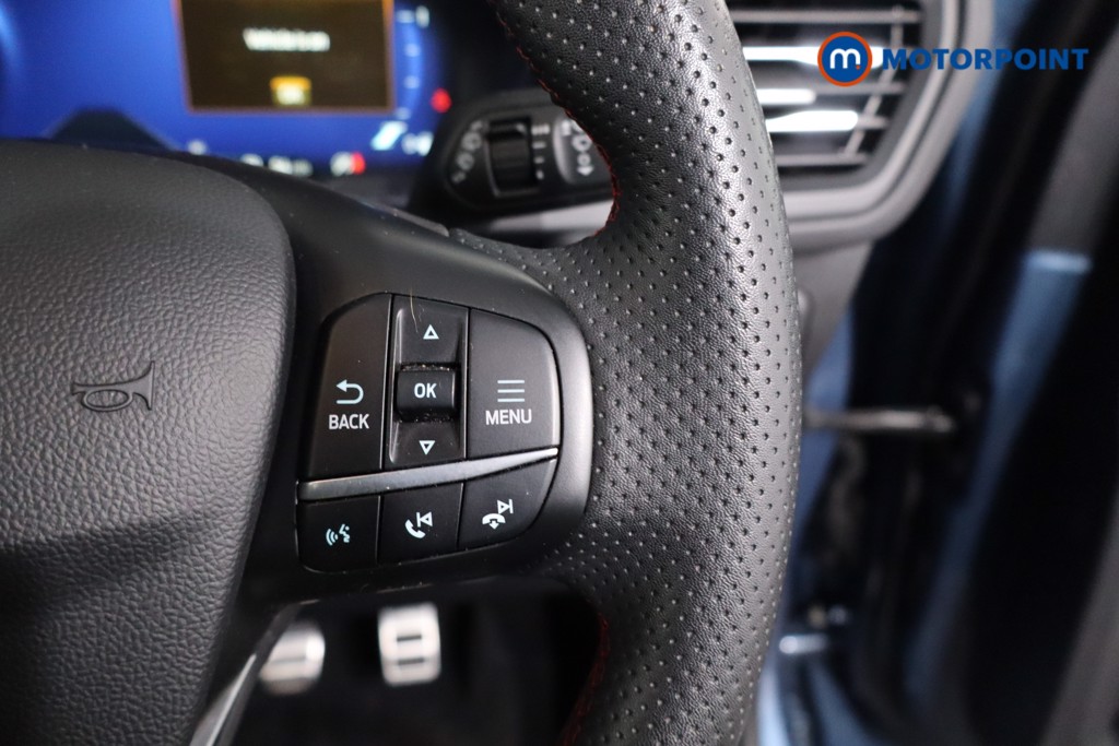 Ford Kuga St-Line Edition Manual Petrol SUV - Stock Number (1638104) - 8th supplementary image