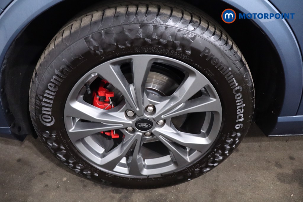 Ford Kuga St-Line Edition Manual Petrol SUV - Stock Number (1638104) - 11th supplementary image