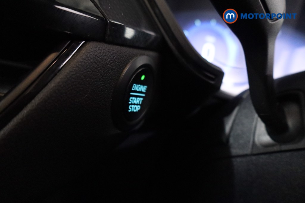 Ford Kuga St-Line Edition Manual Petrol SUV - Stock Number (1638104) - 18th supplementary image