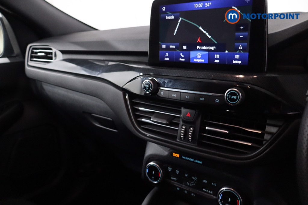 Ford Kuga St-Line Edition Manual Petrol SUV - Stock Number (1638104) - 19th supplementary image