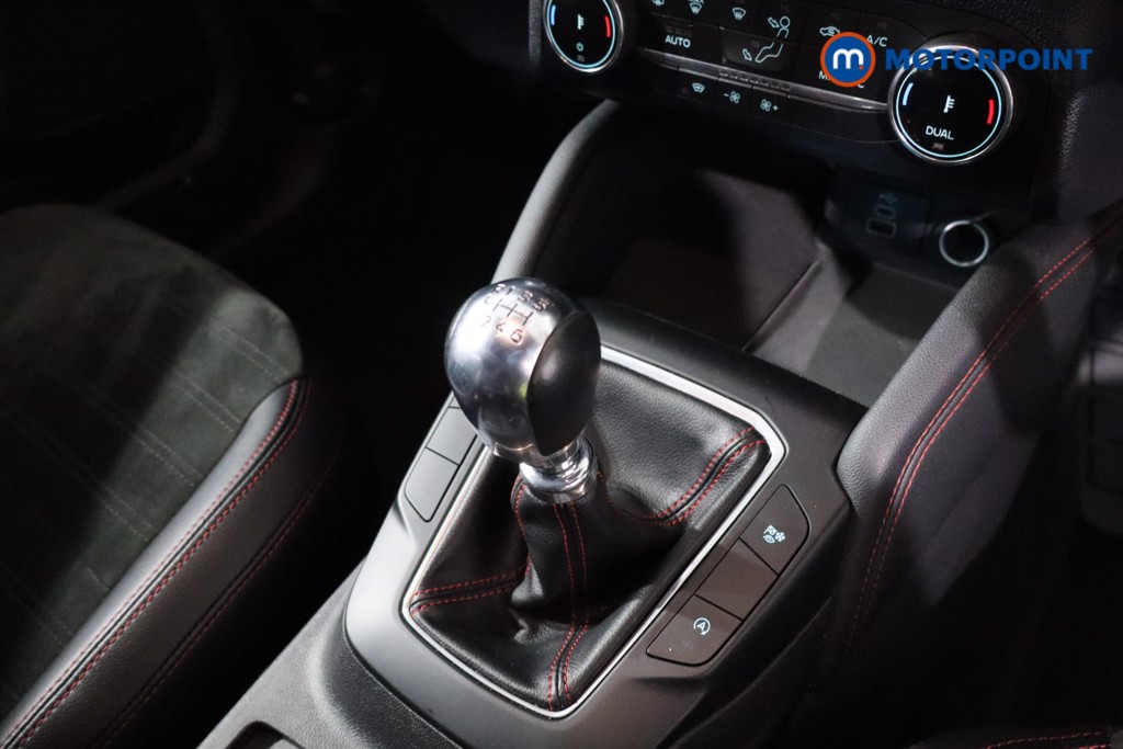 Ford Kuga St-Line Edition Manual Petrol SUV - Stock Number (1638104) - 22nd supplementary image