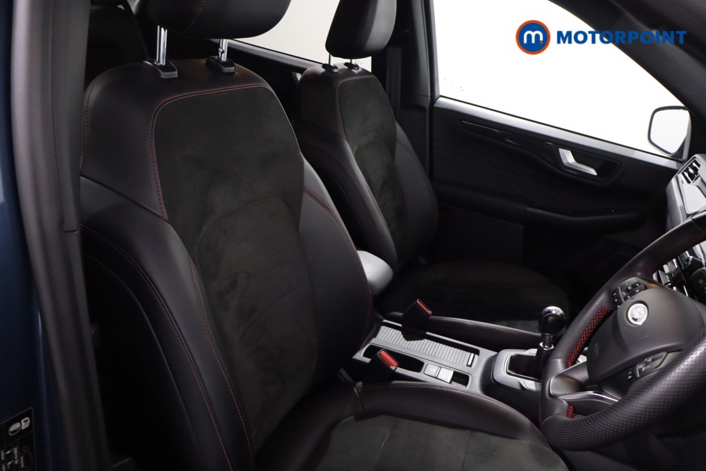 Ford Kuga St-Line Edition Manual Petrol SUV - Stock Number (1638104) - 23rd supplementary image