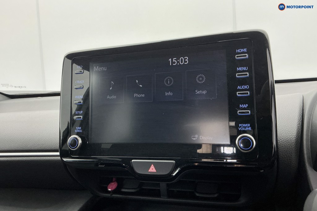 Toyota Yaris Cross Design Automatic Petrol-Electric Hybrid Estate - Stock Number (1604152) - 3rd supplementary image